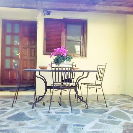 Apartamento Casa Rita Budoni Exterior foto
