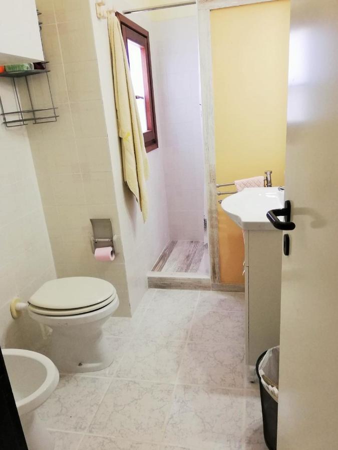 Apartamento Casa Rita Budoni Exterior foto